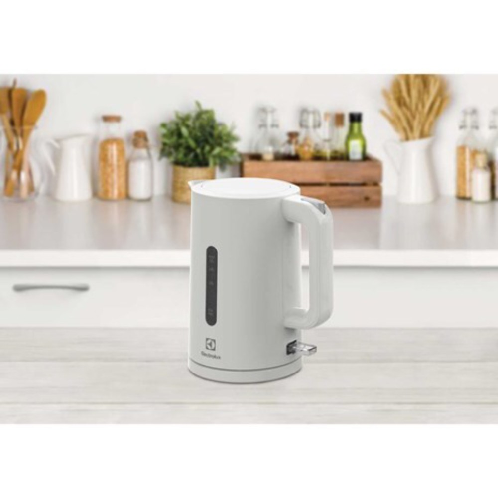 Electrolux 1.7L UltimateTaste 300 Electric Kettle | E2EK1-100W