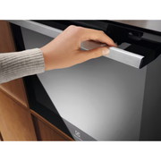 ELECTROLUX 60CM/65L 300 BUILT-IN ELECTRIC SINGLE OVEN - S/STEEL | KOHHE00BX